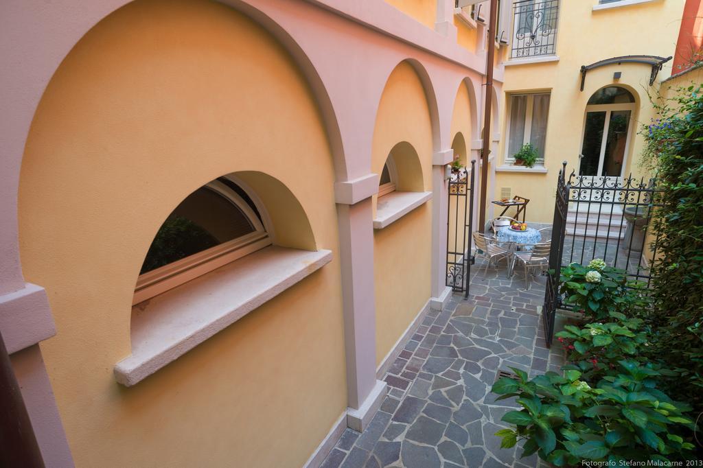Al Podestà Mantova Esterno foto