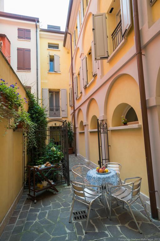 Al Podestà Mantova Esterno foto
